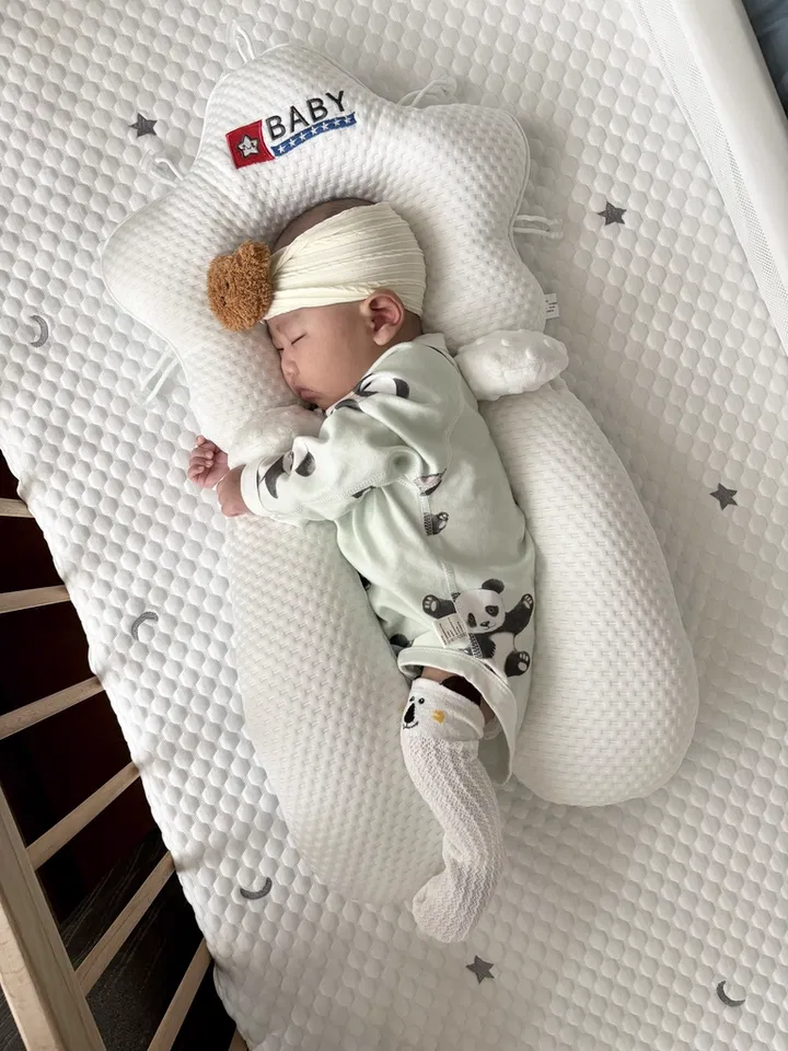Baby Sleeping Pillow with Memory Foam